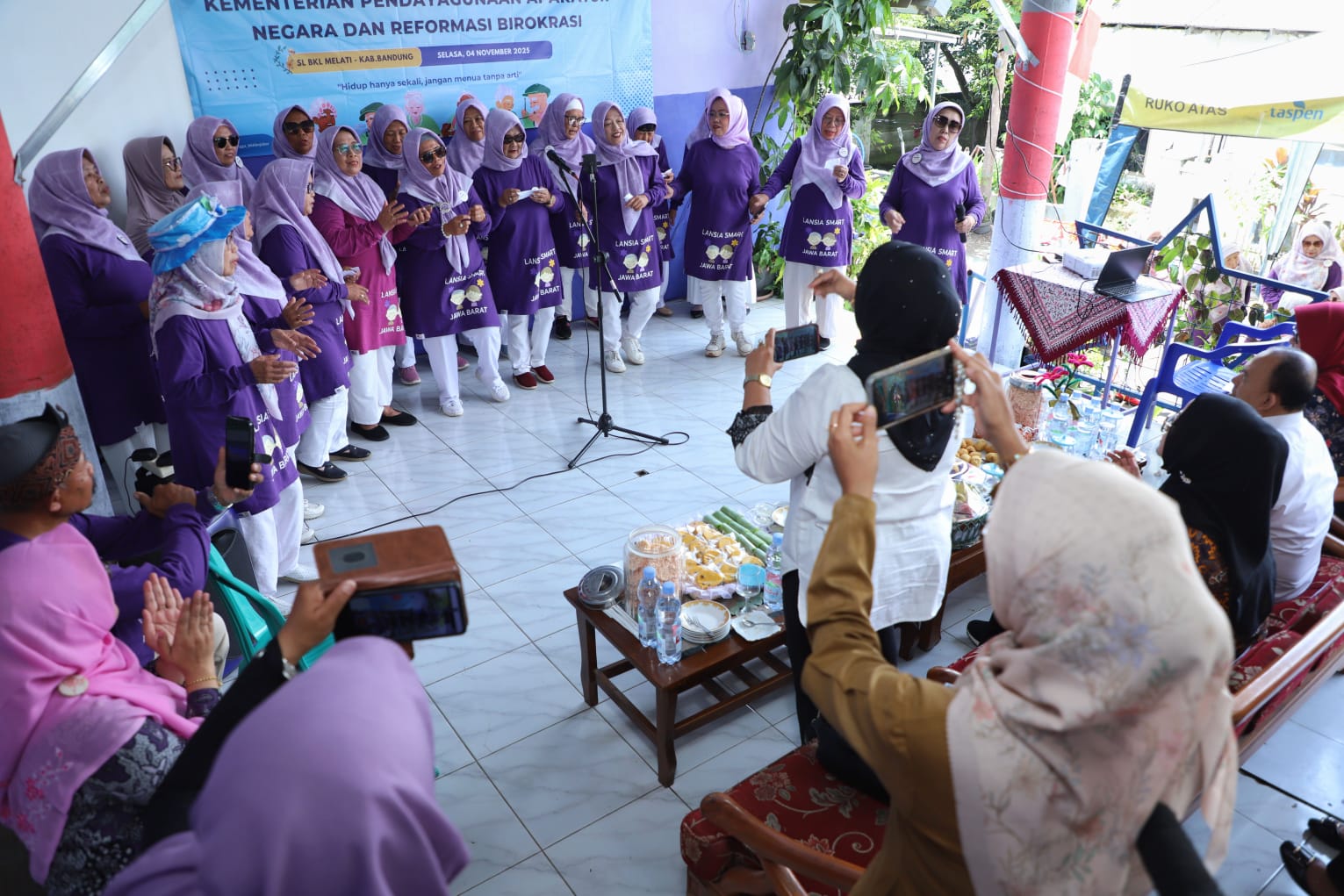 20251104 Peninjauan Sekolah Lansia Melati22