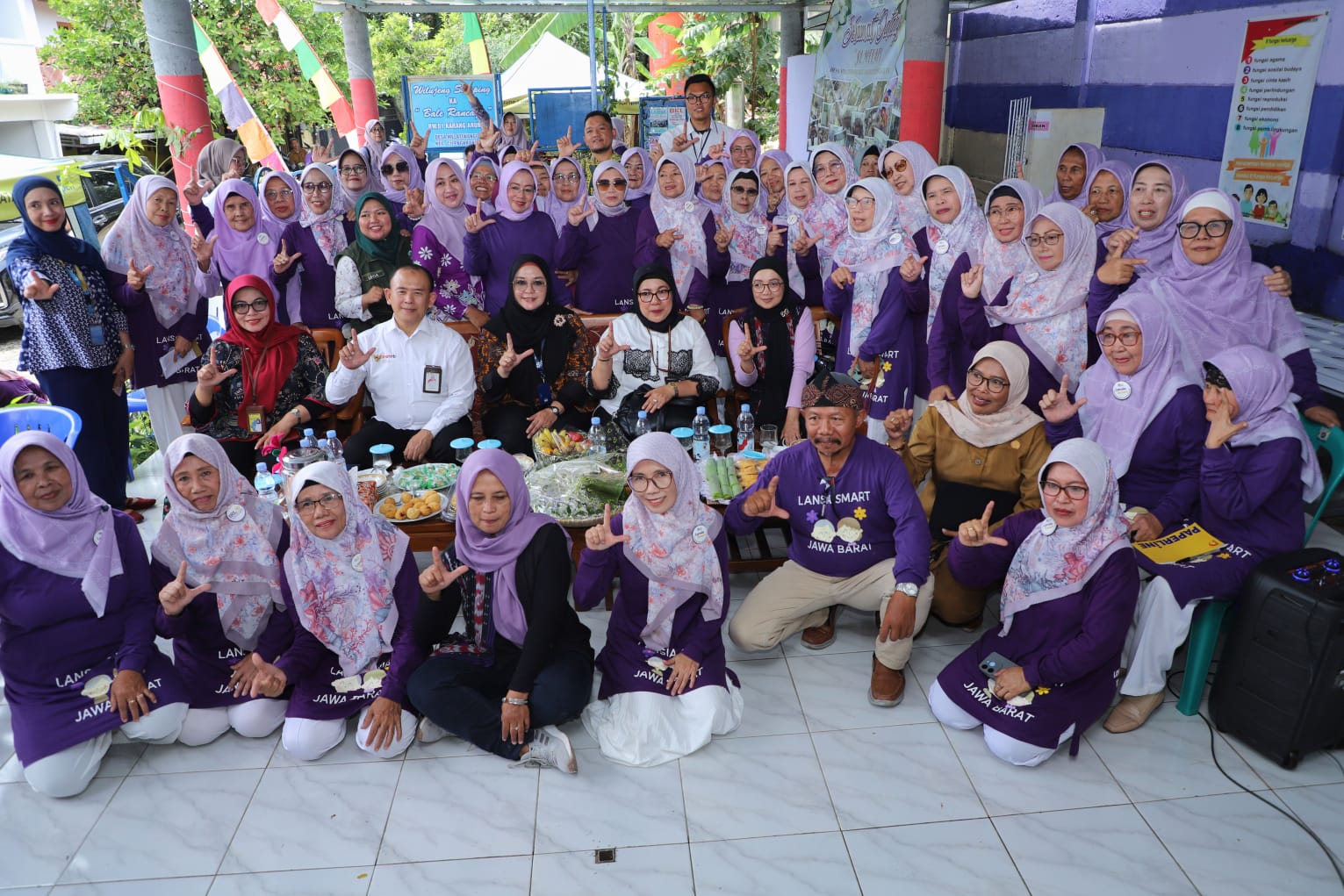 20251104 Peninjauan Sekolah Lansia Melati22