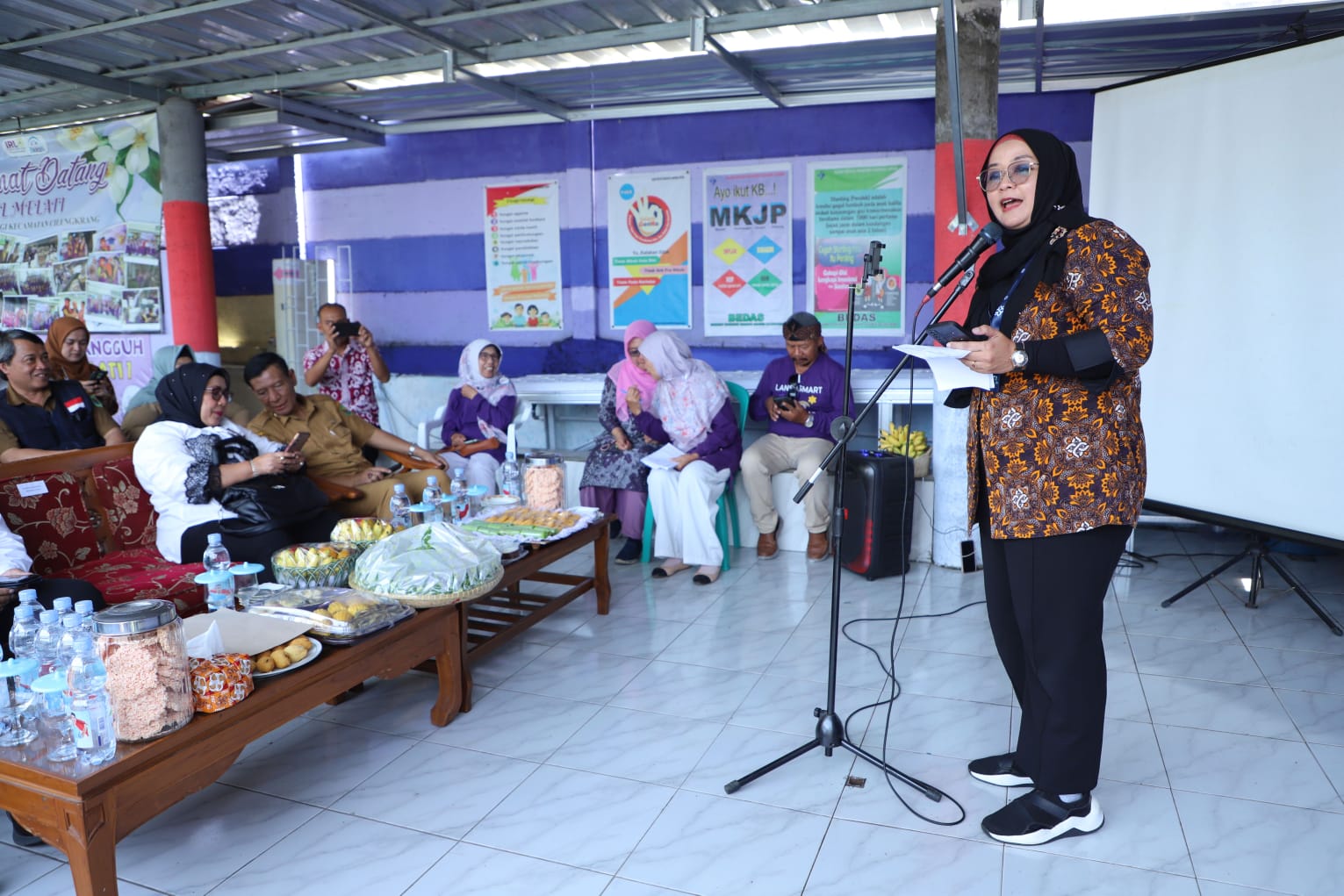 20251104 Peninjauan Sekolah Lansia Melati22