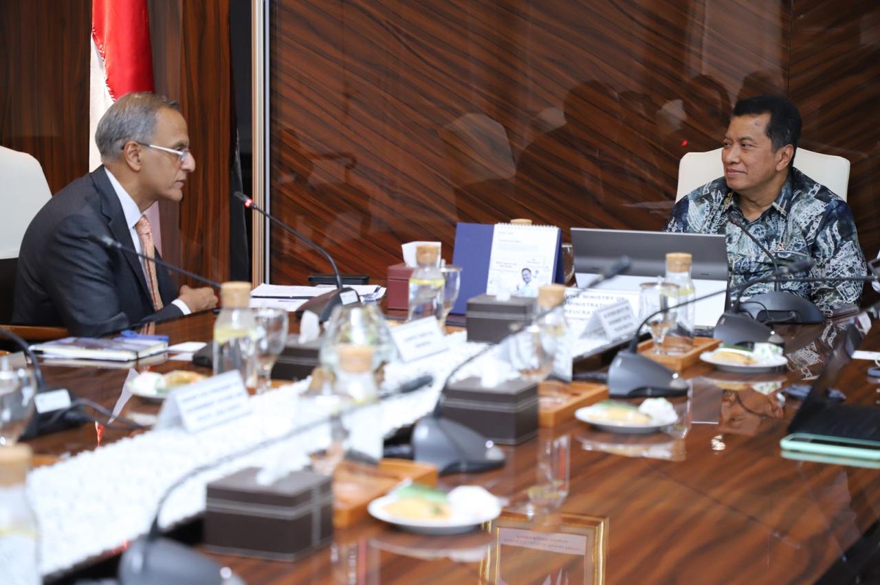 20251117 Audiensi dengan Officer Mastercard1