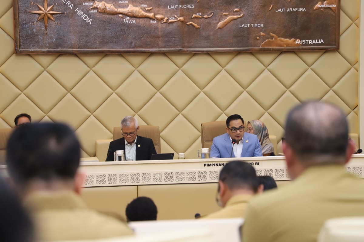 20251125 Rapat Koordinasi Internal Bidang Kelembagaan dan Tata Laksana 11