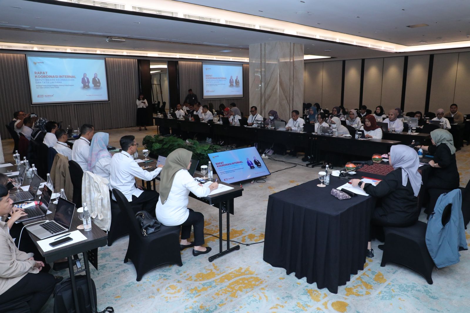 20251125 Rapat Koordinasi Internal Bidang Kelembagaan dan Tata Laksana 1