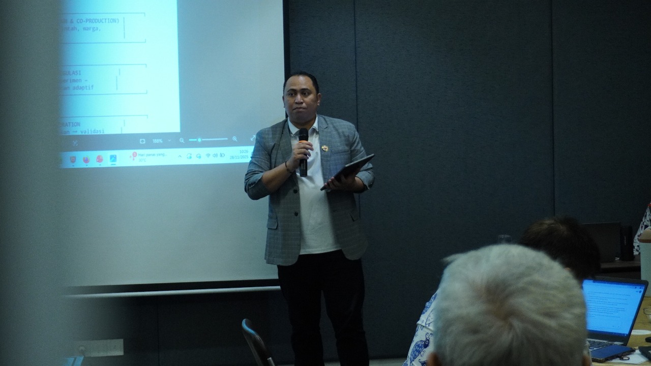 20251128 FGD Penyusunan Rekomendasi Kebijakan Ekosistem Inovasi Pelayanan Publik18