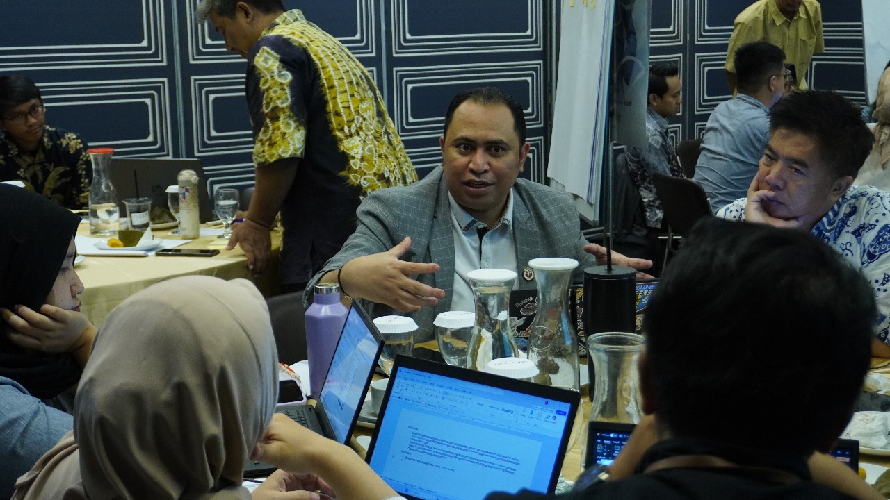 20251128 FGD Penyusunan Rekomendasi Kebijakan Ekosistem Inovasi Pelayanan Publik18