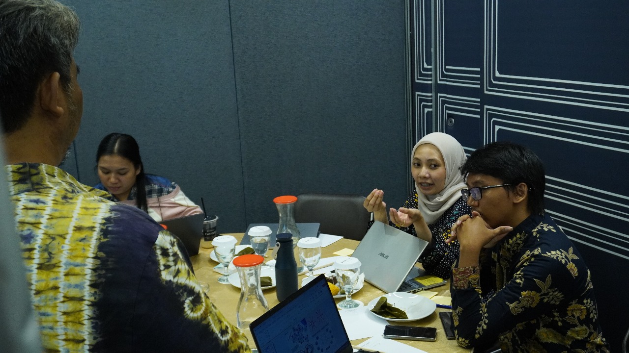 20251128 FGD Penyusunan Rekomendasi Kebijakan Ekosistem Inovasi Pelayanan Publik18