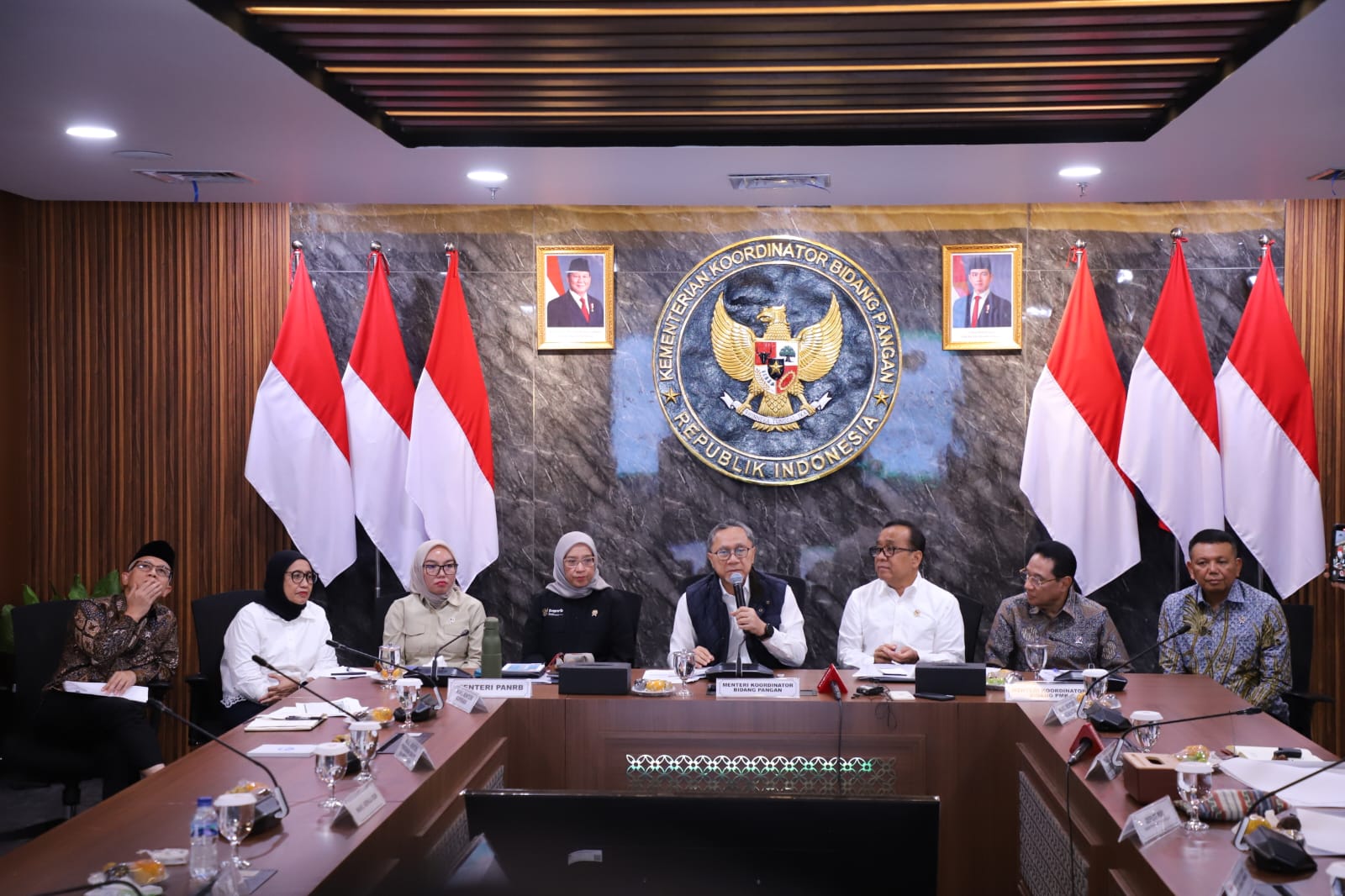 2025114 Rapat Koordinasi Terbatas Program Makan Bergizi Gratis 9