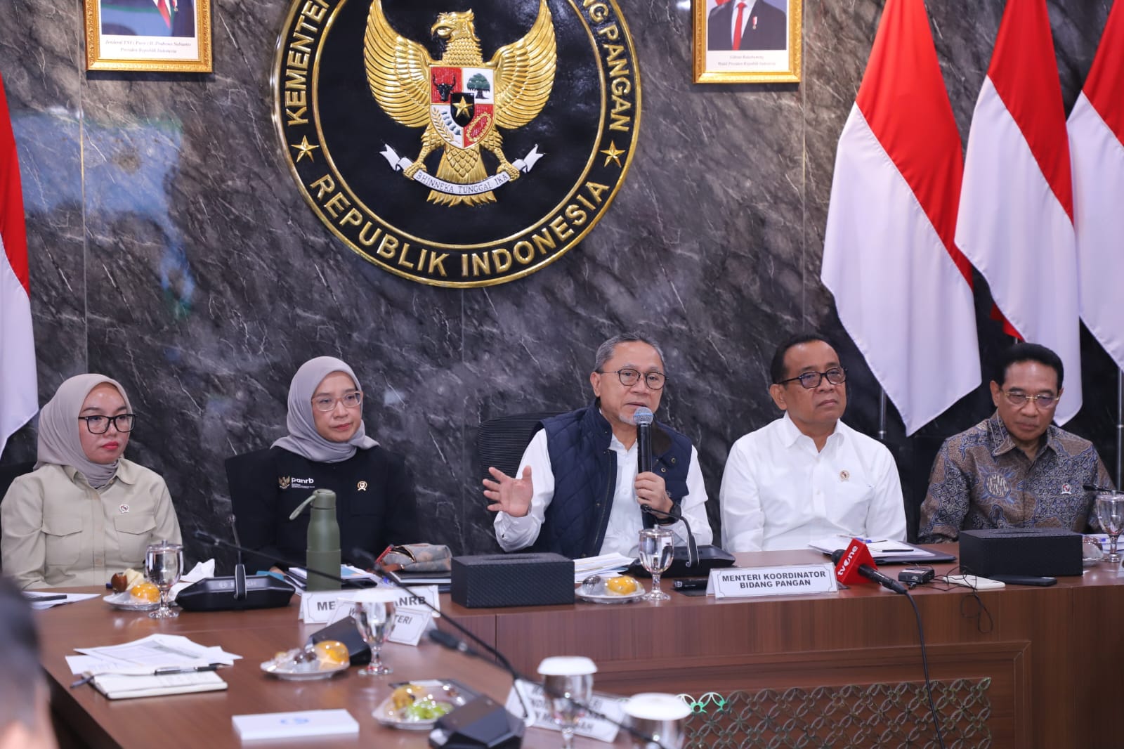 2025114 Rapat Koordinasi Terbatas Program Makan Bergizi Gratis 9