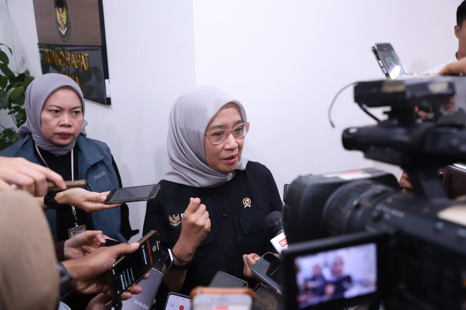 2025114 Rapat Koordinasi Terbatas Program Makan Bergizi Gratis 9