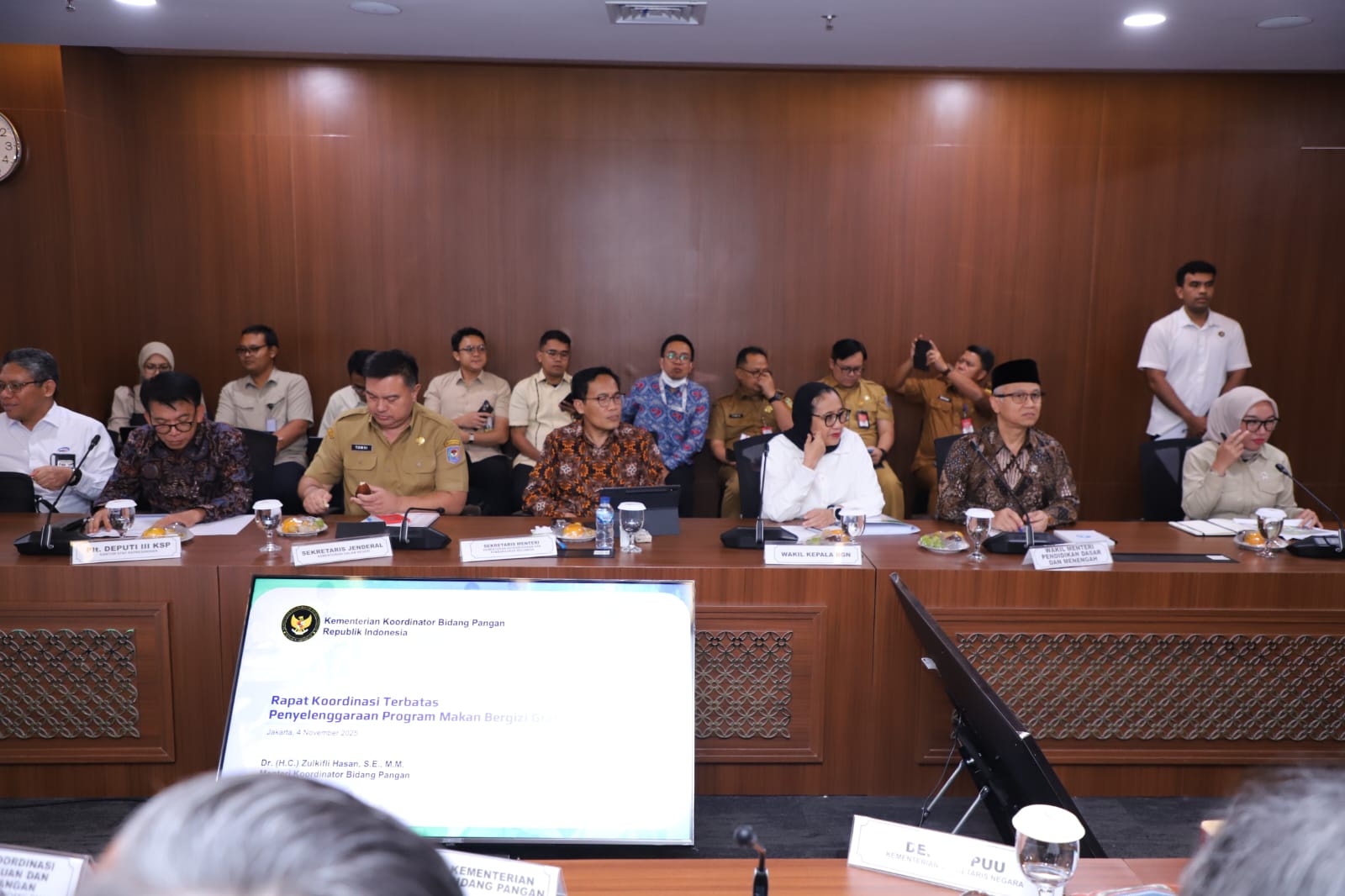 2025114 Rapat Koordinasi Terbatas Program Makan Bergizi Gratis 9