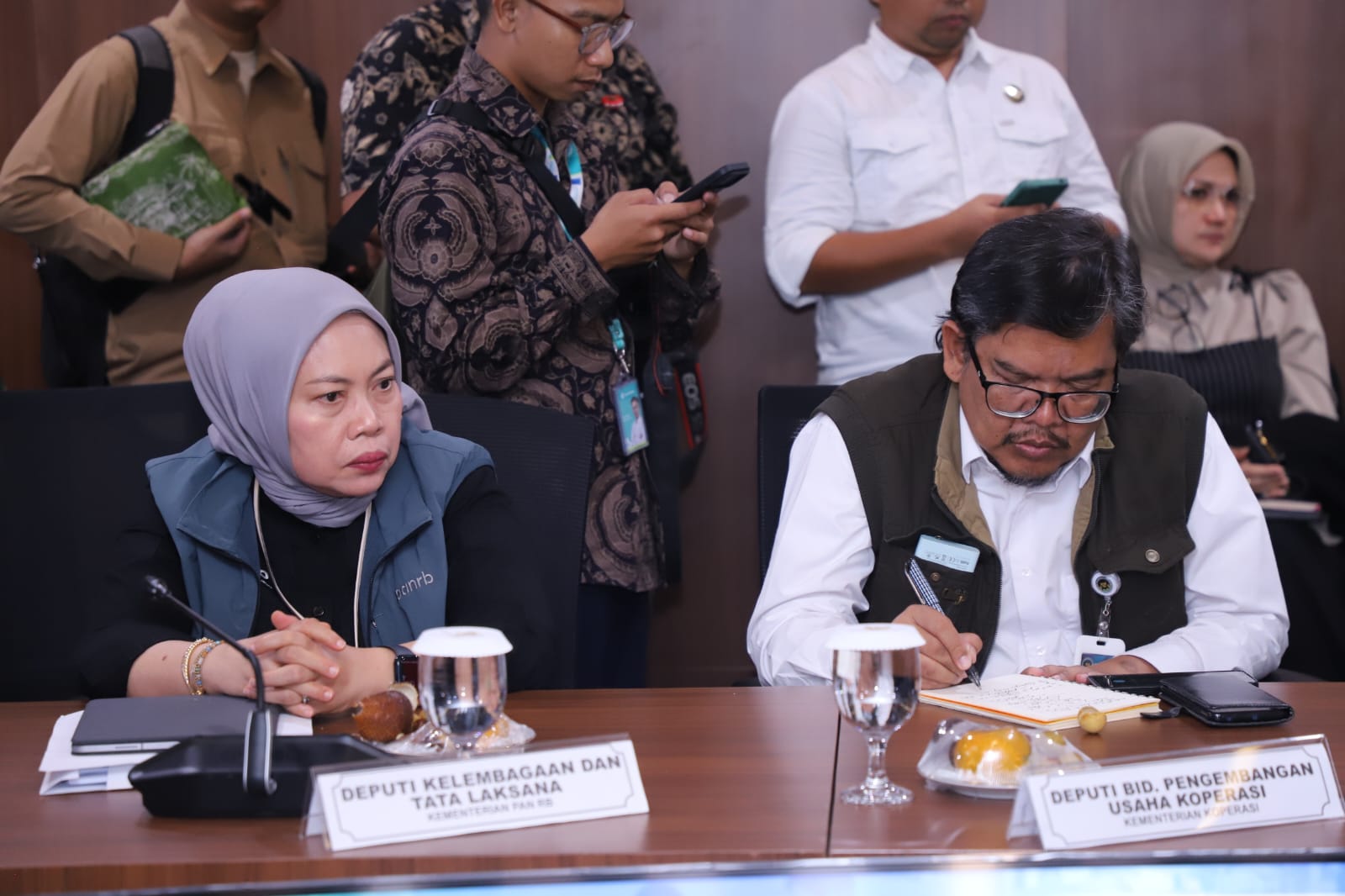 2025114 Rapat Koordinasi Terbatas Program Makan Bergizi Gratis 9
