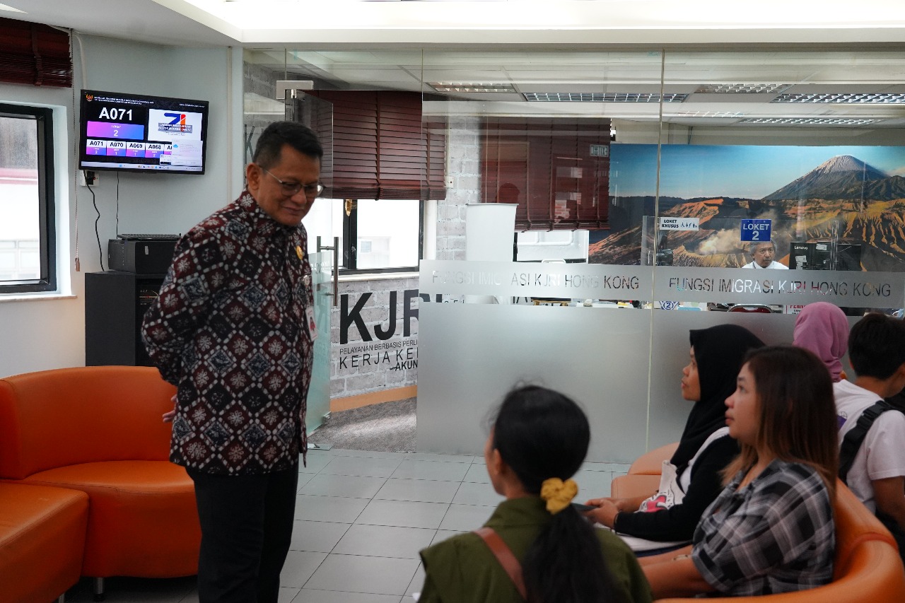 20251008 Pemantauan dan Evaluasi Pelayanan Publik di KJRI Hongkong 8