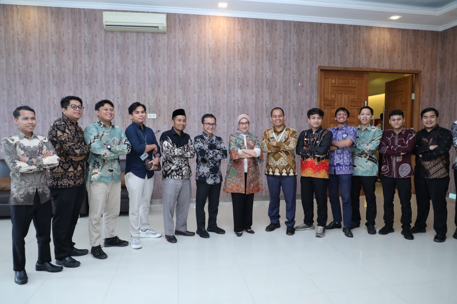 20251018 MENTERI Kegiatan Sekolah Kepemimpinan Kartini KALIS 21