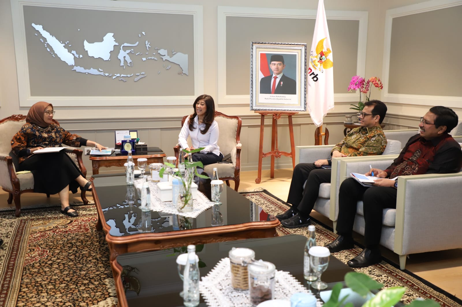 20251027 Audiensi Menteri Komdigi 14