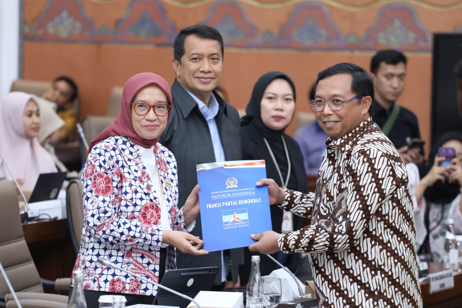 20250626 Pembicaraan Tingkat I Pengambilan Keputusan RUU Perubahan Keempat UU No. 192003 15