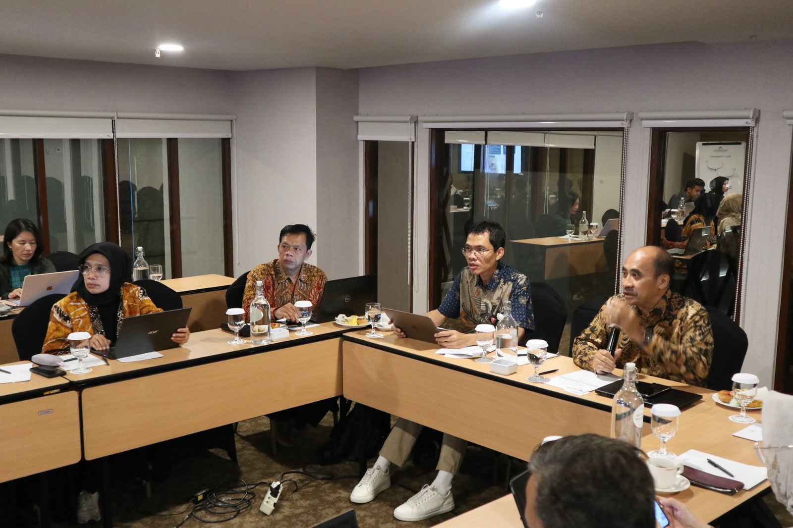 20250904 Rakor Evaluasi RB Tematik Pengentasan Kemiskinan dan Peningkatan Investasi 11