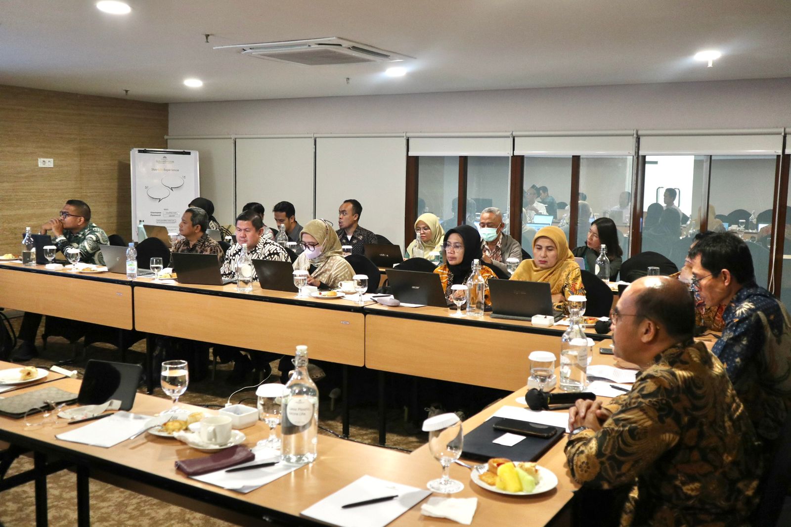 20250904 Rakor Evaluasi RB Tematik Pengentasan Kemiskinan dan Peningkatan Investasi 11