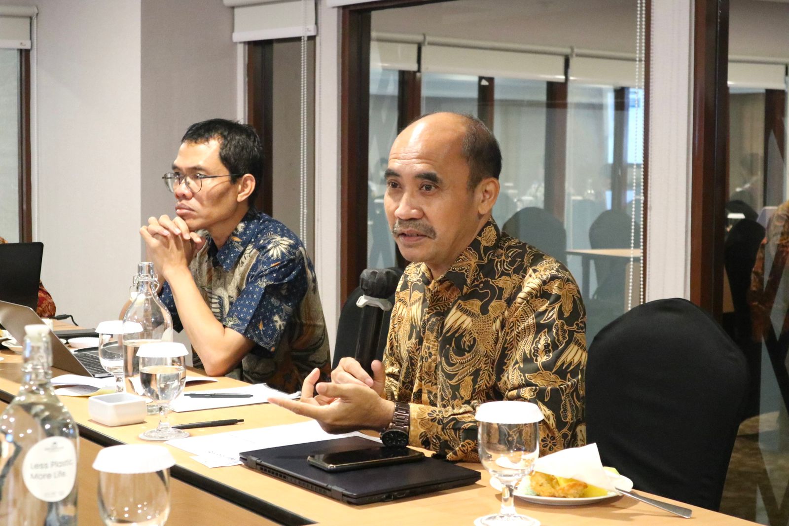 20250904 Rakor Evaluasi RB Tematik Pengentasan Kemiskinan dan Peningkatan Investasi 11