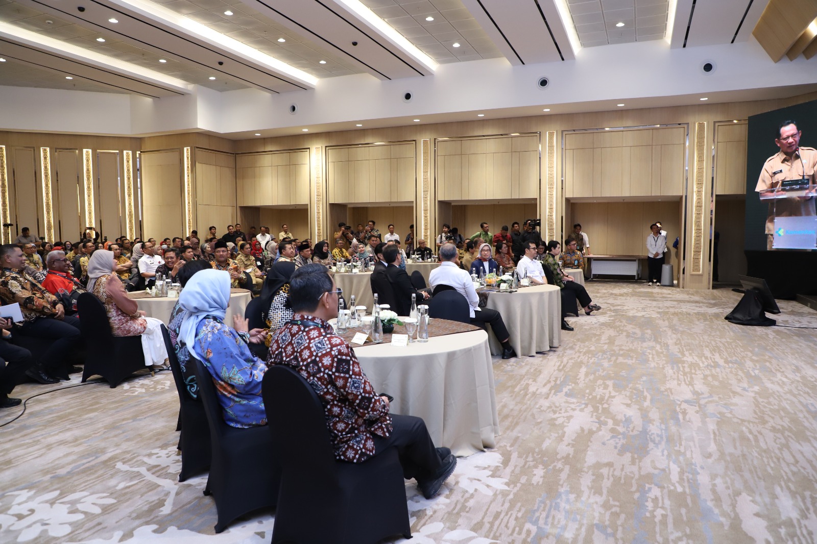 20250909 Penandatanganan Keputusan bersama Penyelenggaraan Perizinan Tenaga Medis dan Tenaga Kesehatan21