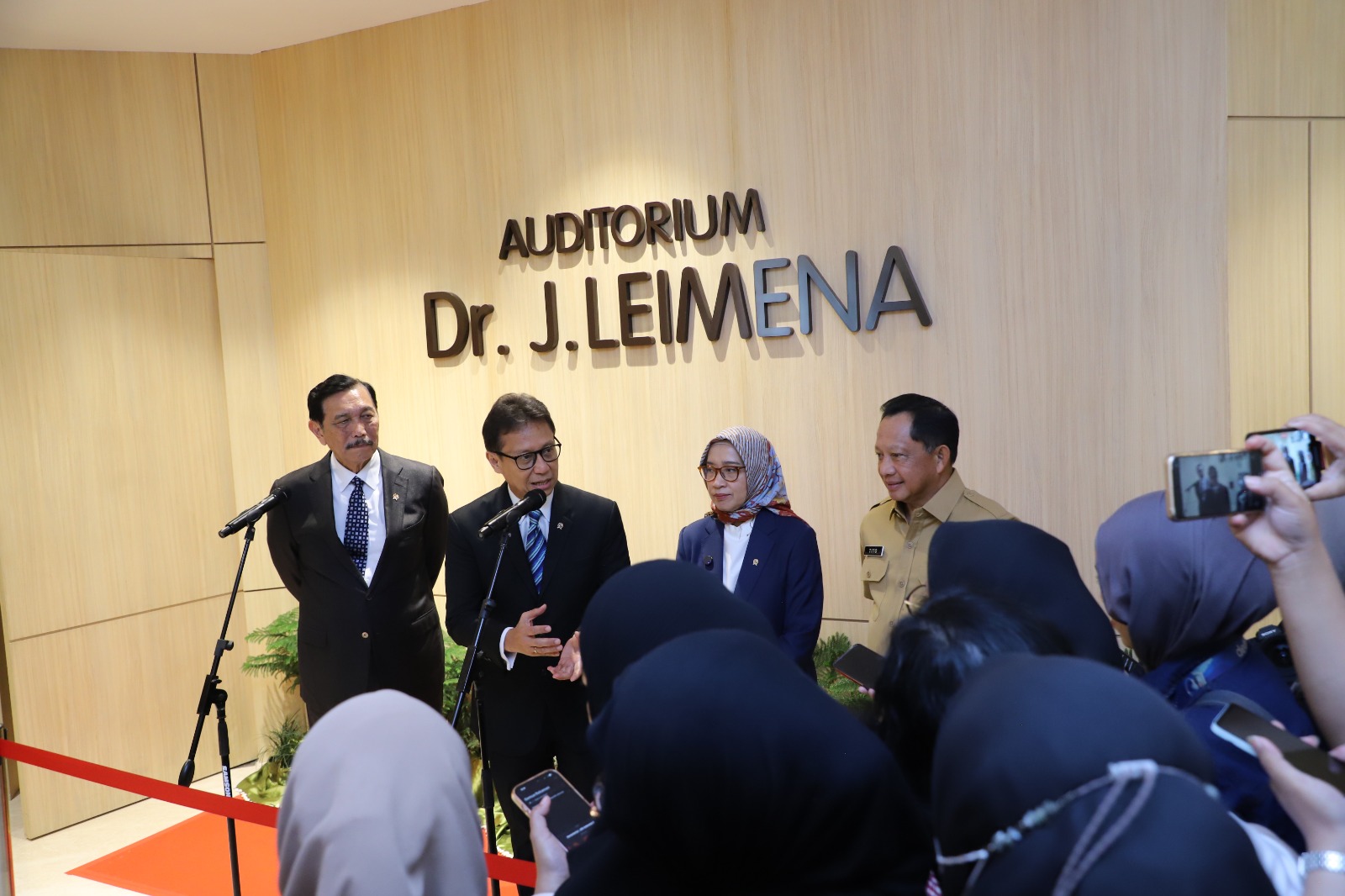 20250909 Penandatanganan Keputusan bersama Penyelenggaraan Perizinan Tenaga Medis dan Tenaga Kesehatan21