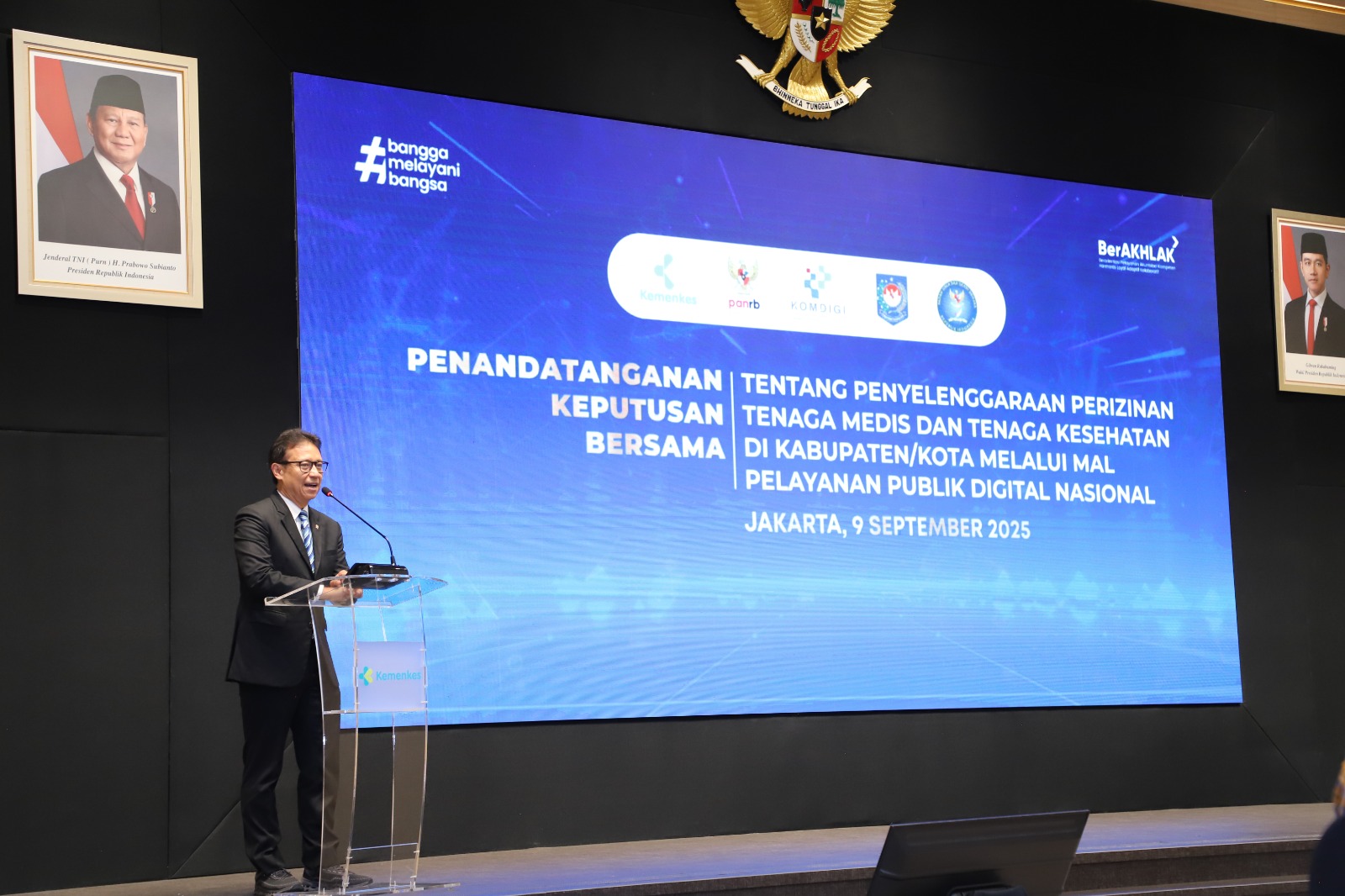 20250909 Penandatanganan Keputusan bersama Penyelenggaraan Perizinan Tenaga Medis dan Tenaga Kesehatan21