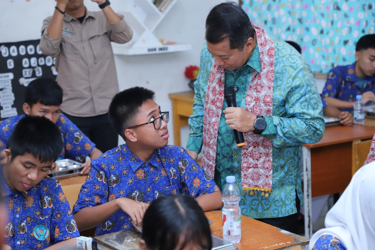 20250918 Peninjauan Makan Bergizi Gratis MBG1