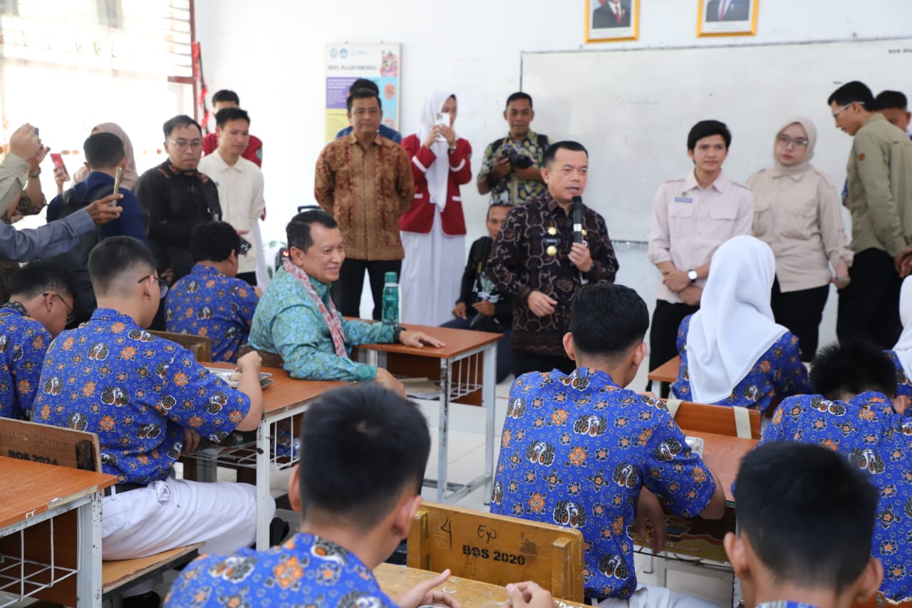 20250918 Peninjauan Makan Bergizi Gratis MBG1