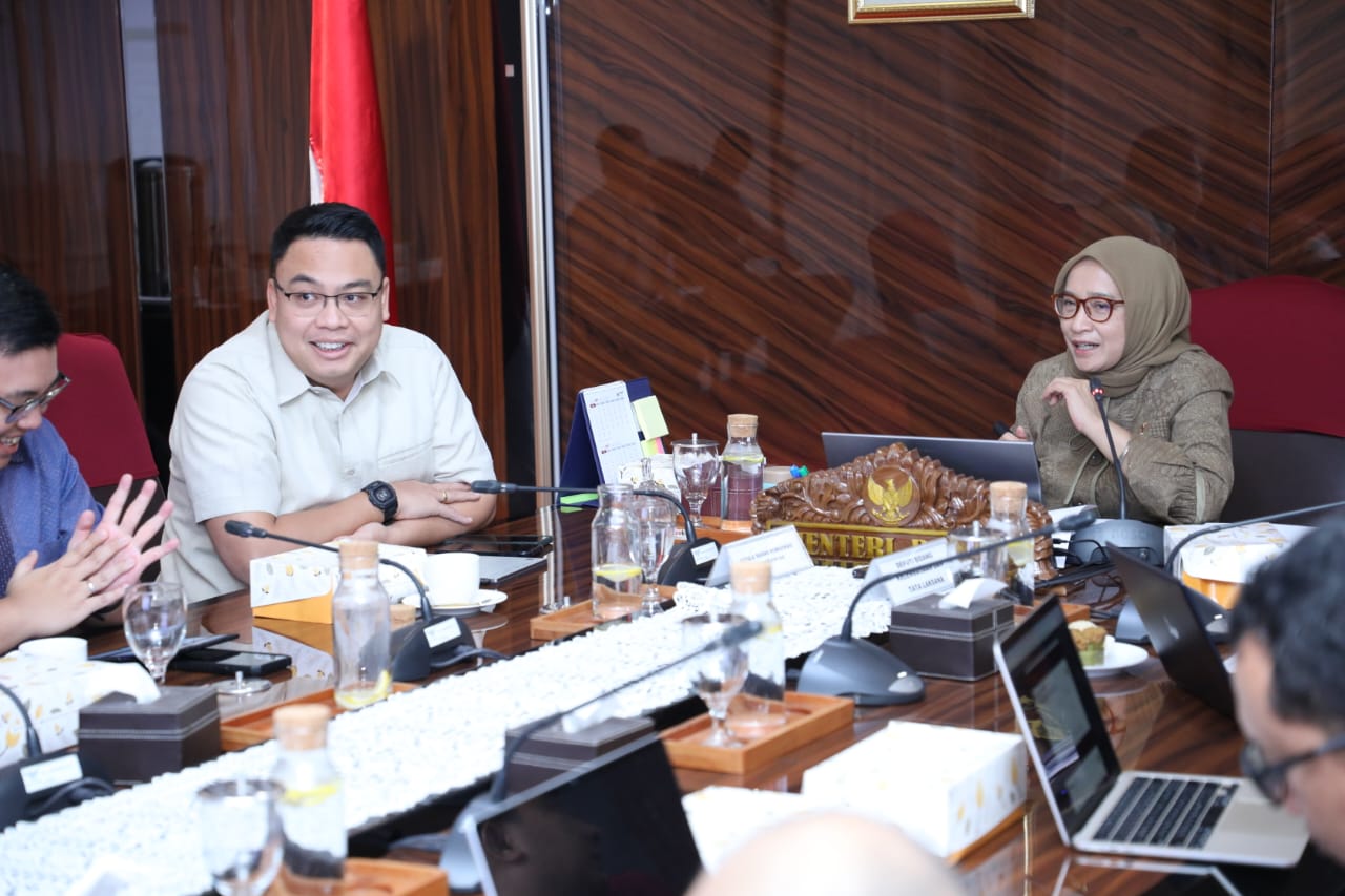 20250918 Rapat Kelembagaan Badan Komunikasi Pemerintah9