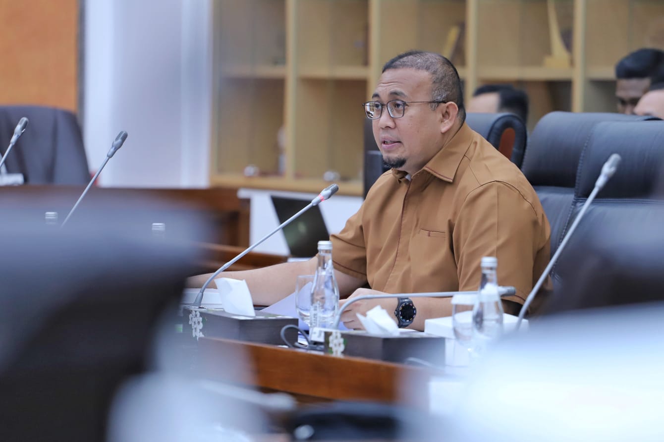 20250925 Rapat Panja RUU Perubahan Keempat atas UU No. 19 Tahun 2003 1