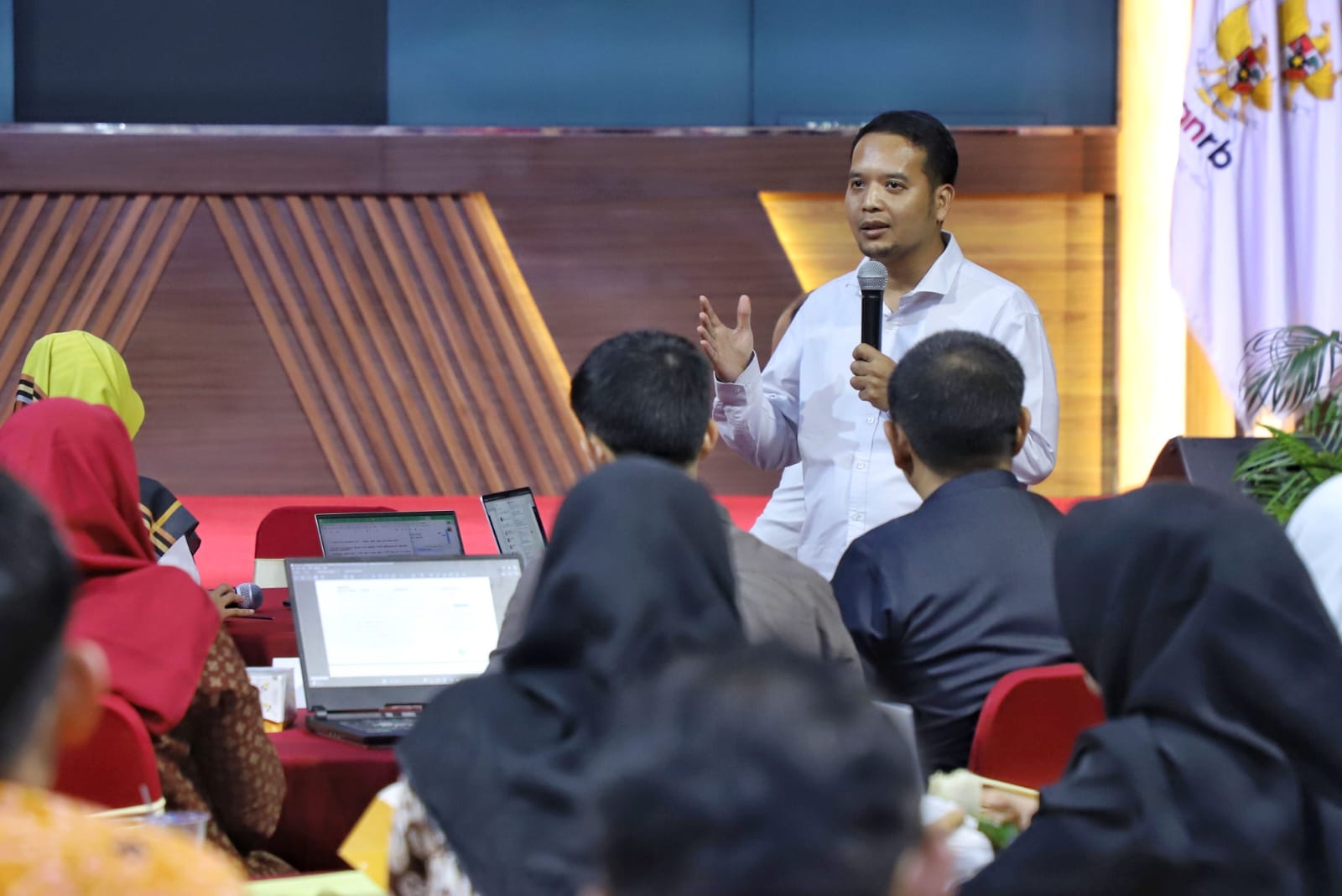20250930 Pembinaan Penerapan Kebijakan Pemerintah Digital Hari Kedua 14