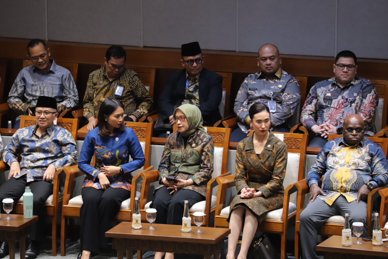20251002 Rapat Paripurna DPR RI 10