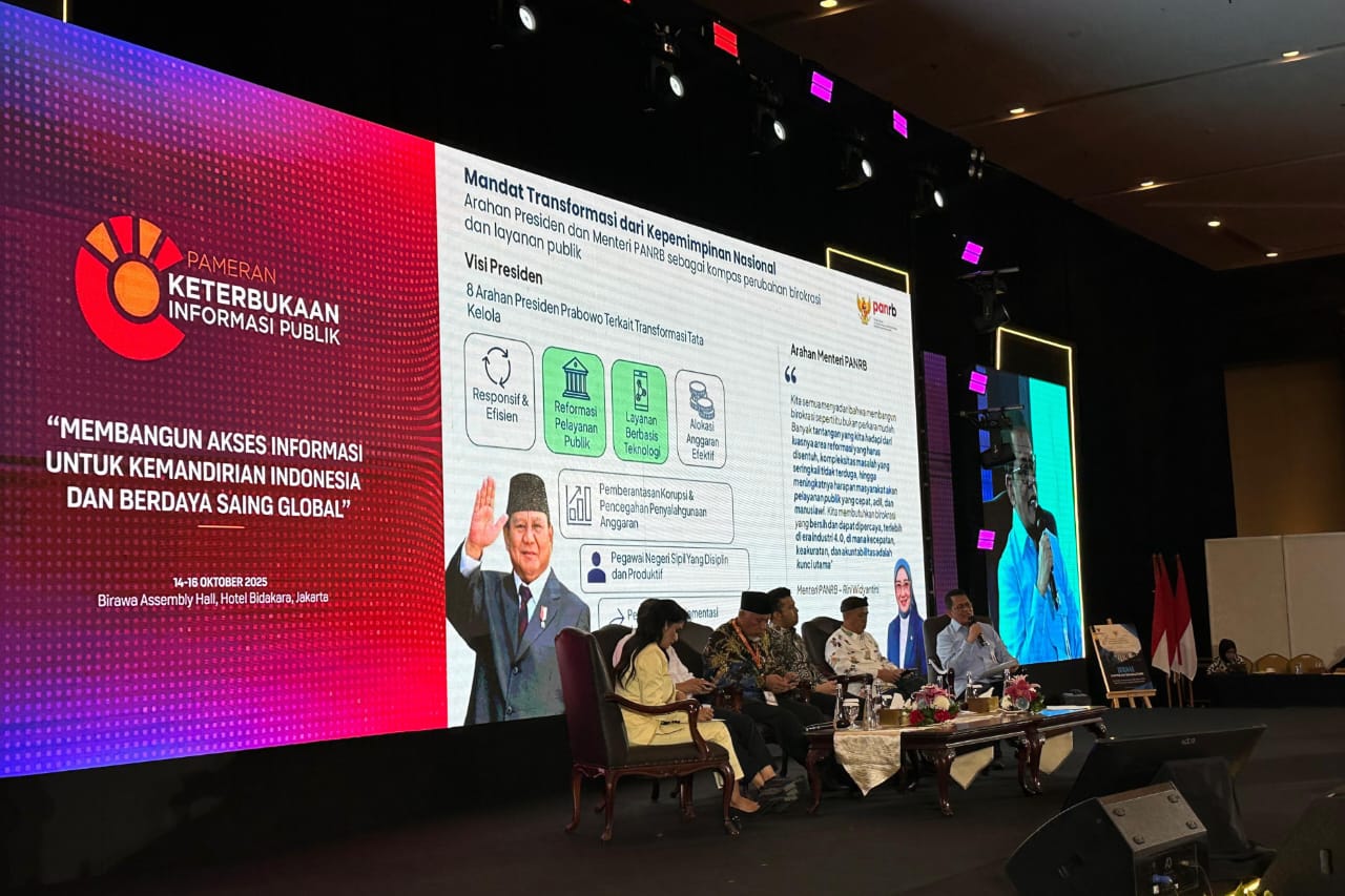 20251015 Diskusi Panel Pameran Keterbukaan Informasi Publik 202513