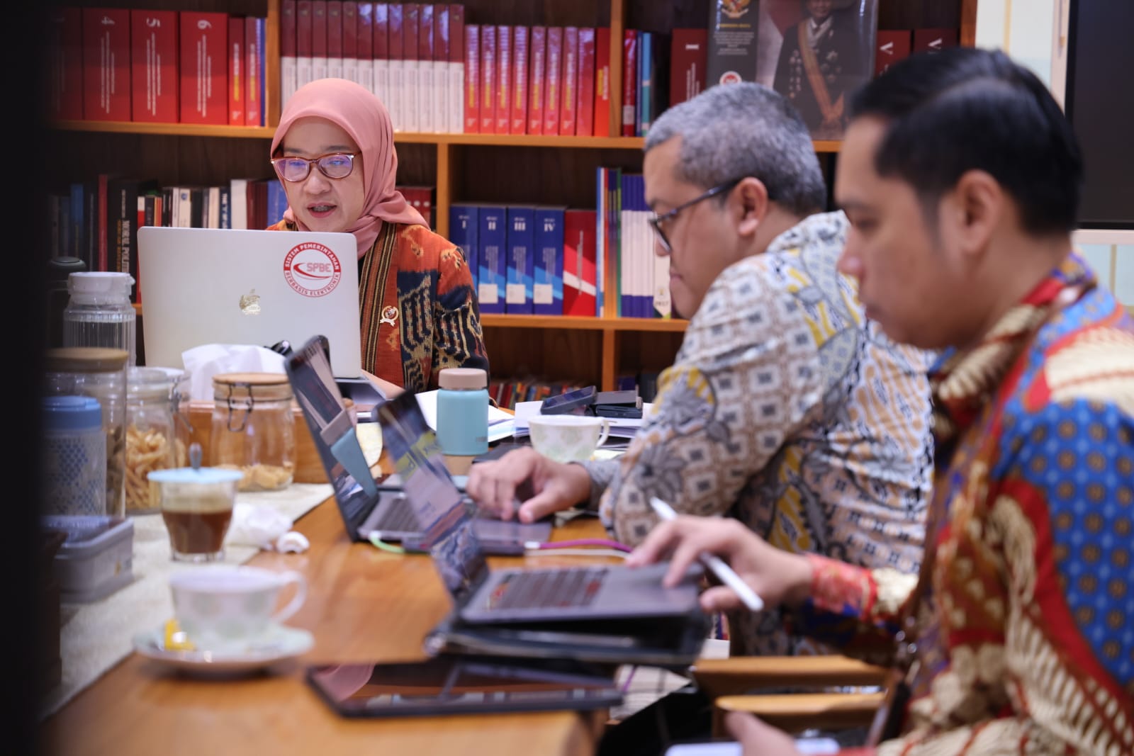 20251118 Diskusi Perjalanan Transformasi Digital Pemerintah Indonesia Bersama Mahasiswa Harvard 8