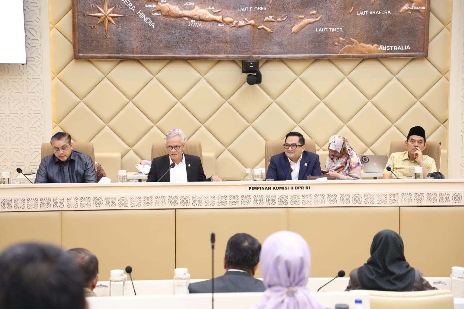 20260119 Rapat Kerja dan Rapat Dengar Pendapat Komisi II DPR RI 16