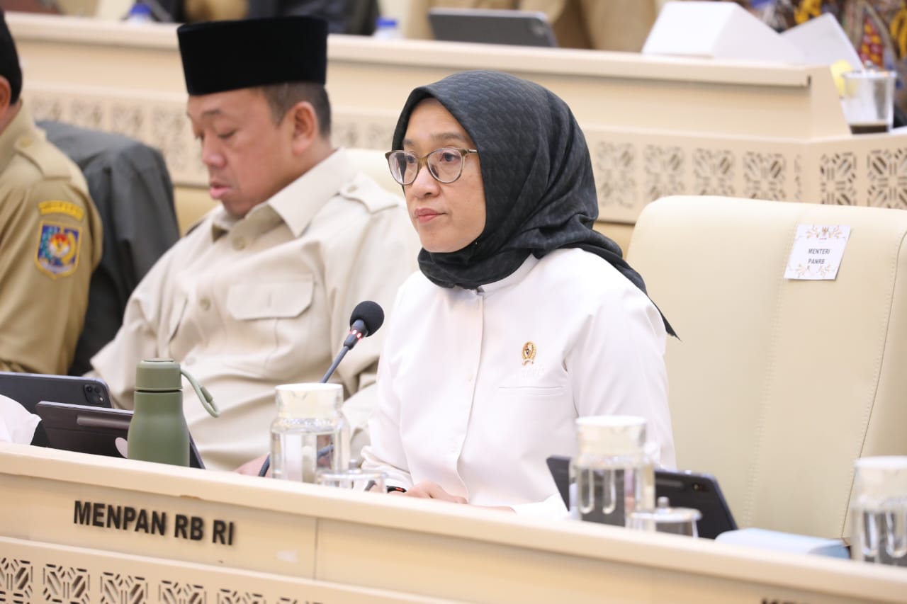 20260119 Rapat Kerja dan Rapat Dengar Pendapat Komisi II DPR RI 16