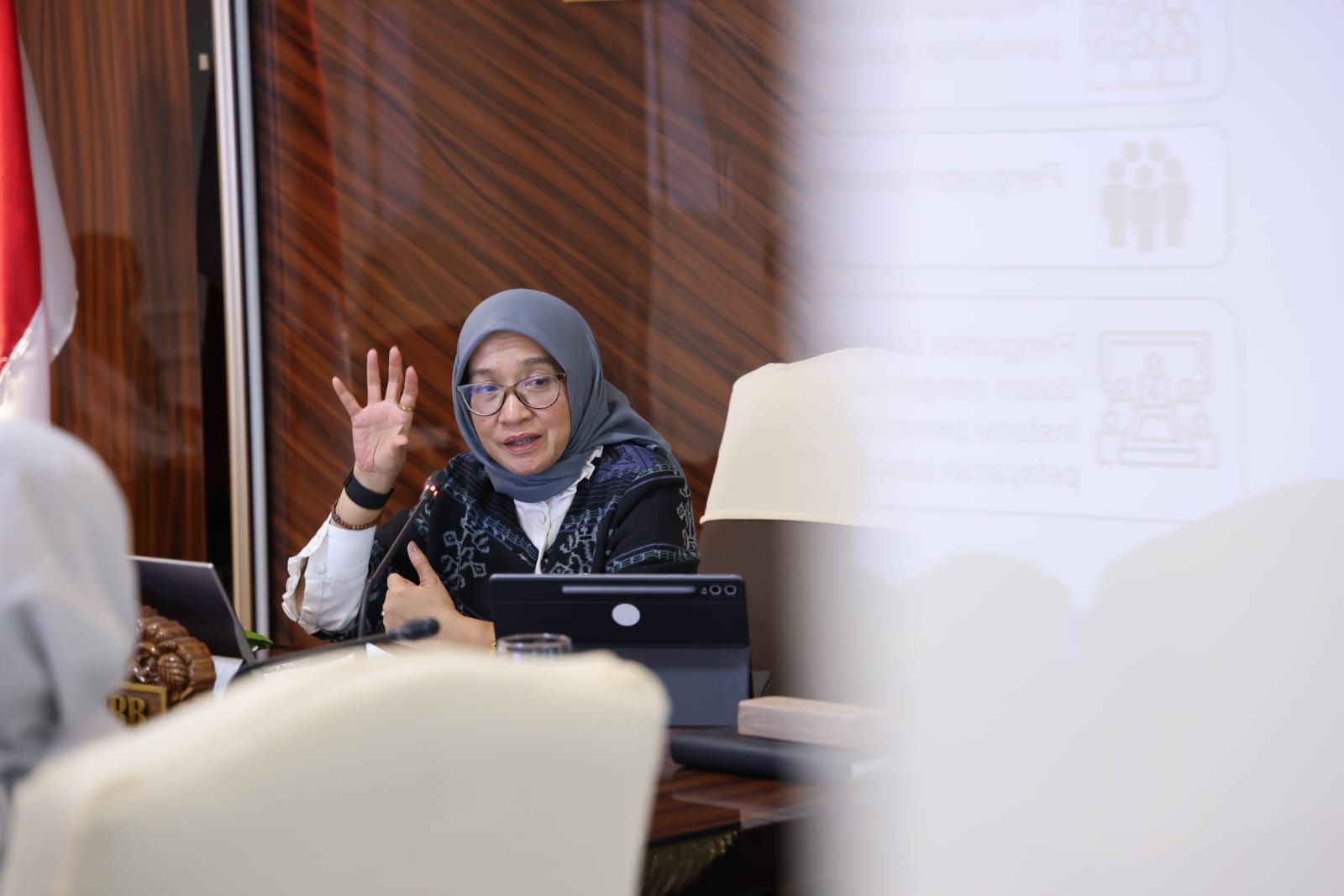 20260126 Rapat Pembahasan Transformasi Pengembangan Kompetensi ASN dan Dukungan Daerah Terdampak Bencana 13