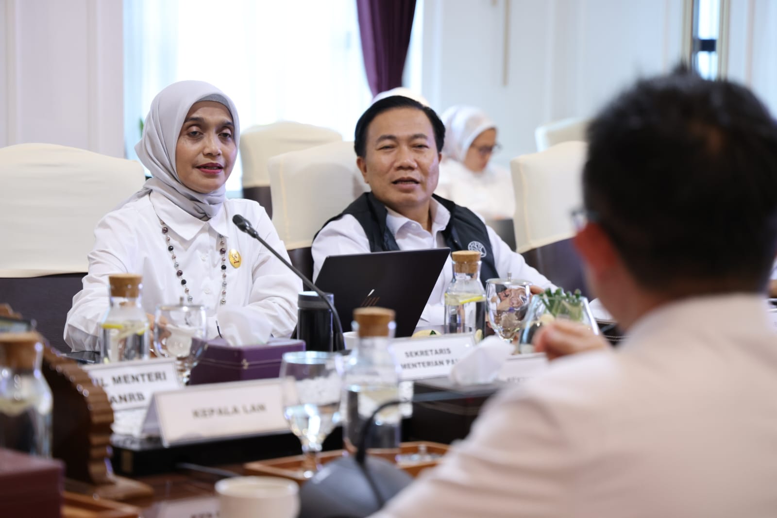 20260126 Rapat Pembahasan Transformasi Pengembangan Kompetensi ASN dan Dukungan Daerah Terdampak Bencana 13