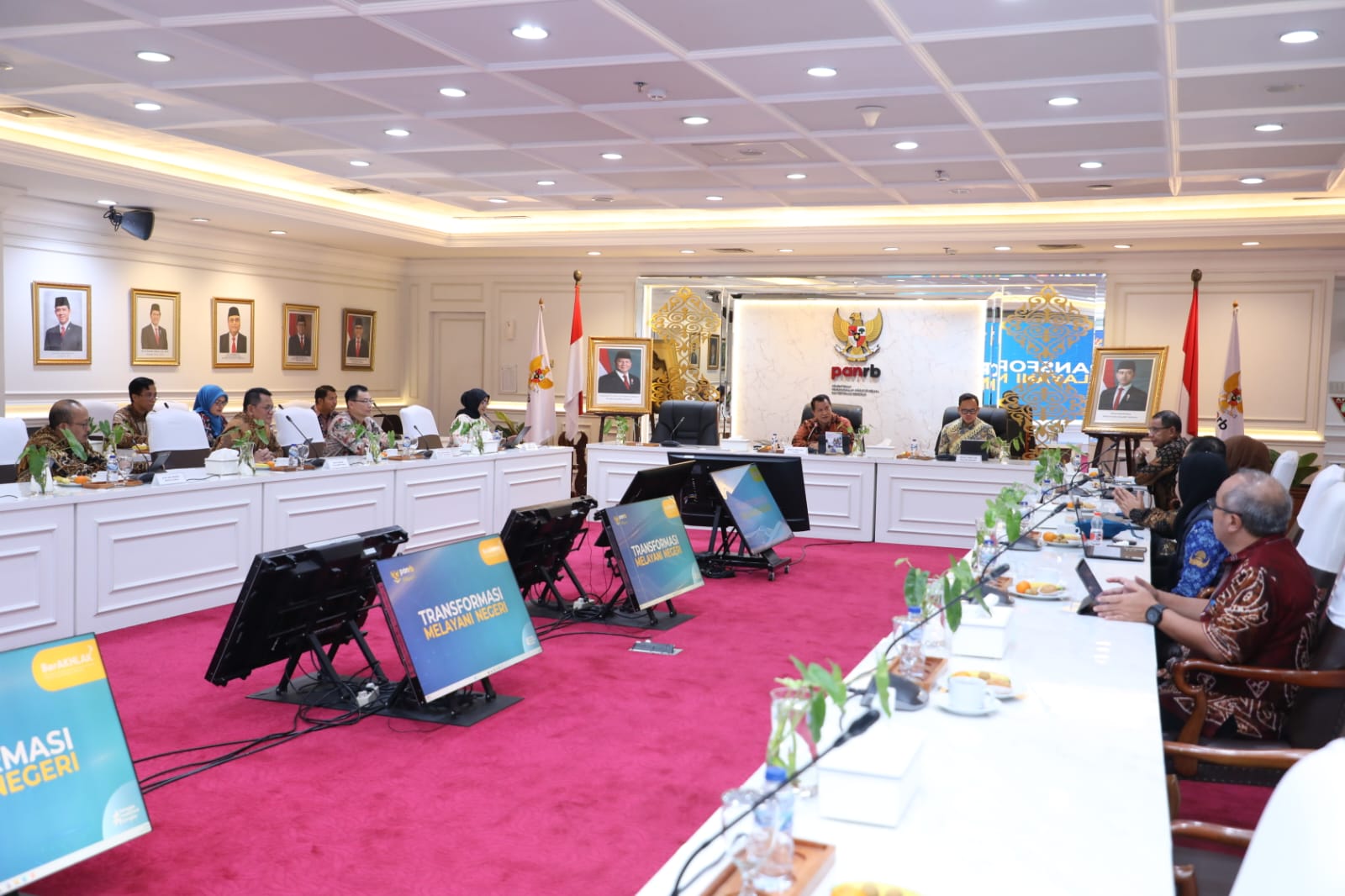 20260129 Rapat Satgas Rehabilitasi dan Rekonstruksi Pascabencana Sumatra 1