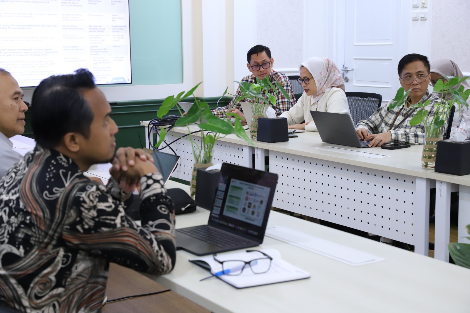 20260220 Rapat Satgas Rehabilitasi dan Rekonstruksi Pascabencana Sumatra 10