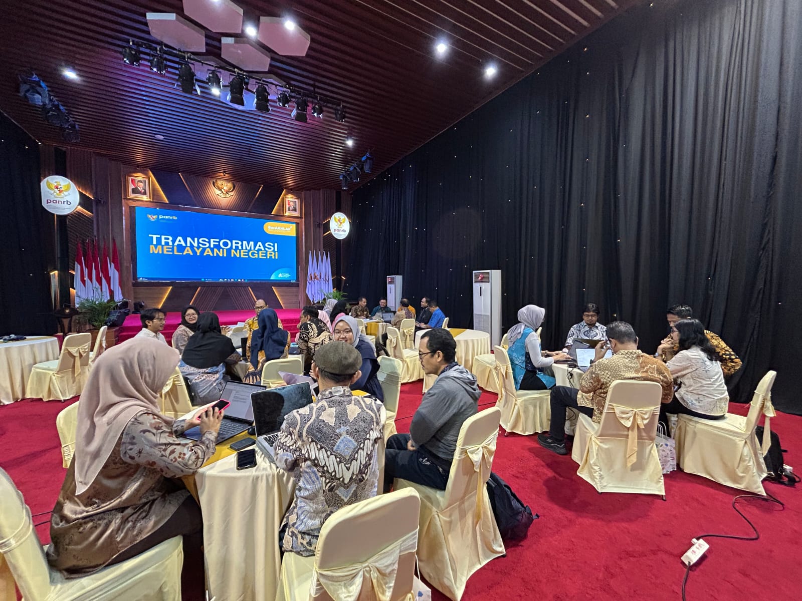 20260227 Rapat Satgas Rehabilitasi dan Rekonstruksi Pascabencana Sumatra 10