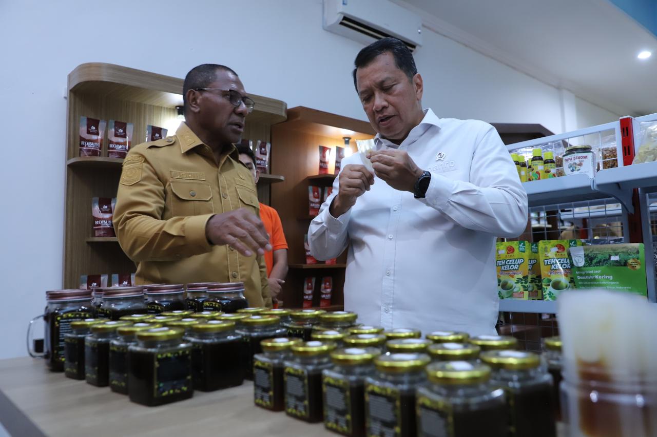 20260511 WAMEN Kunjungan ke NTT Mart 12