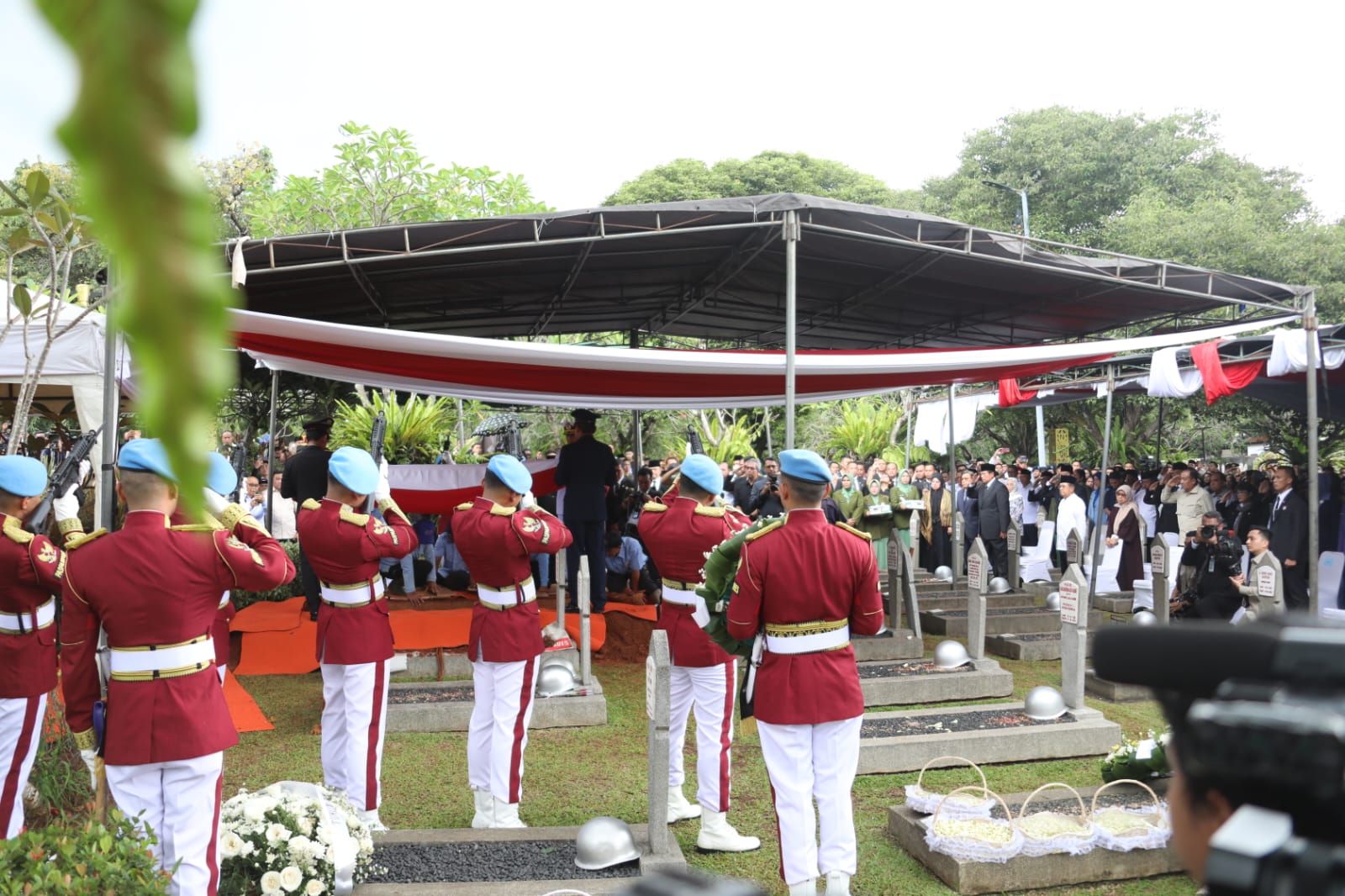 20260203 Pemakaman Try Sutrisno 8