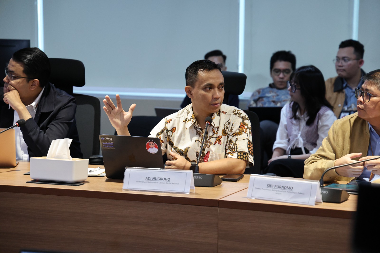 20260313 Rapat Percepatan Program digitalisasi Bantuan Sosial 9