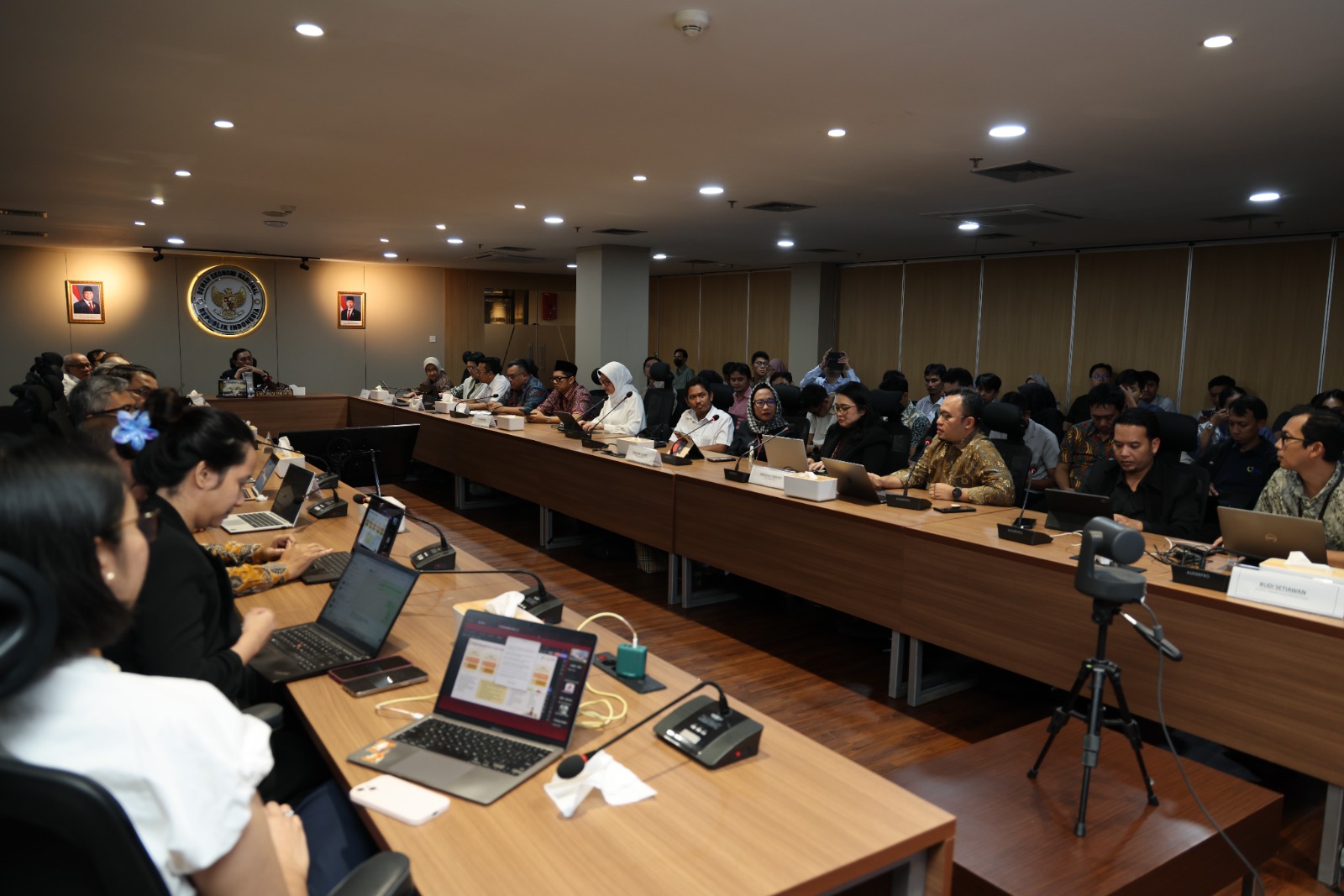 20260313 Rapat Percepatan Program digitalisasi Bantuan Sosial 8