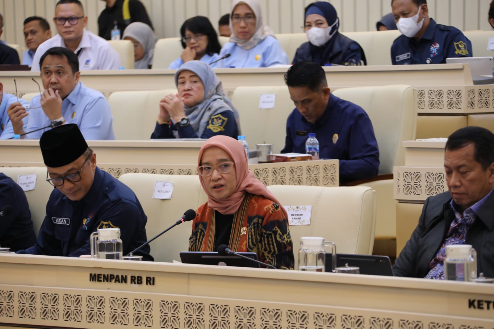 20260331 Rapat Kerja dan Rapat Dengar Pendapat dengan Komisi II DPR RI 11