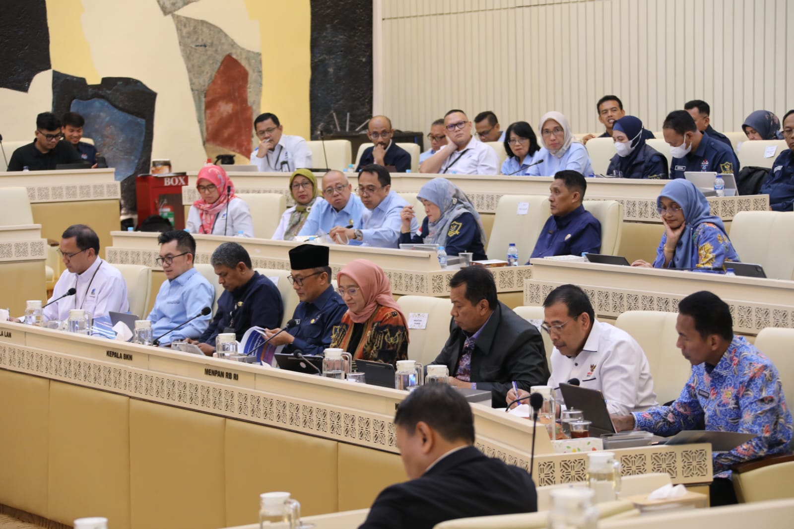 20260331 Rapat Kerja dan Rapat Dengar Pendapat dengan Komisi II DPR RI 11