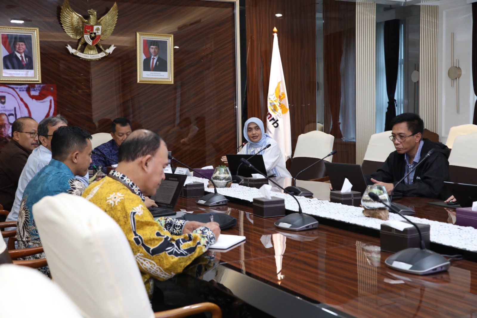 202639 Rapat Satgas Rehabilitasi dan Rekonstruksi Pascabencana Sumatra 10