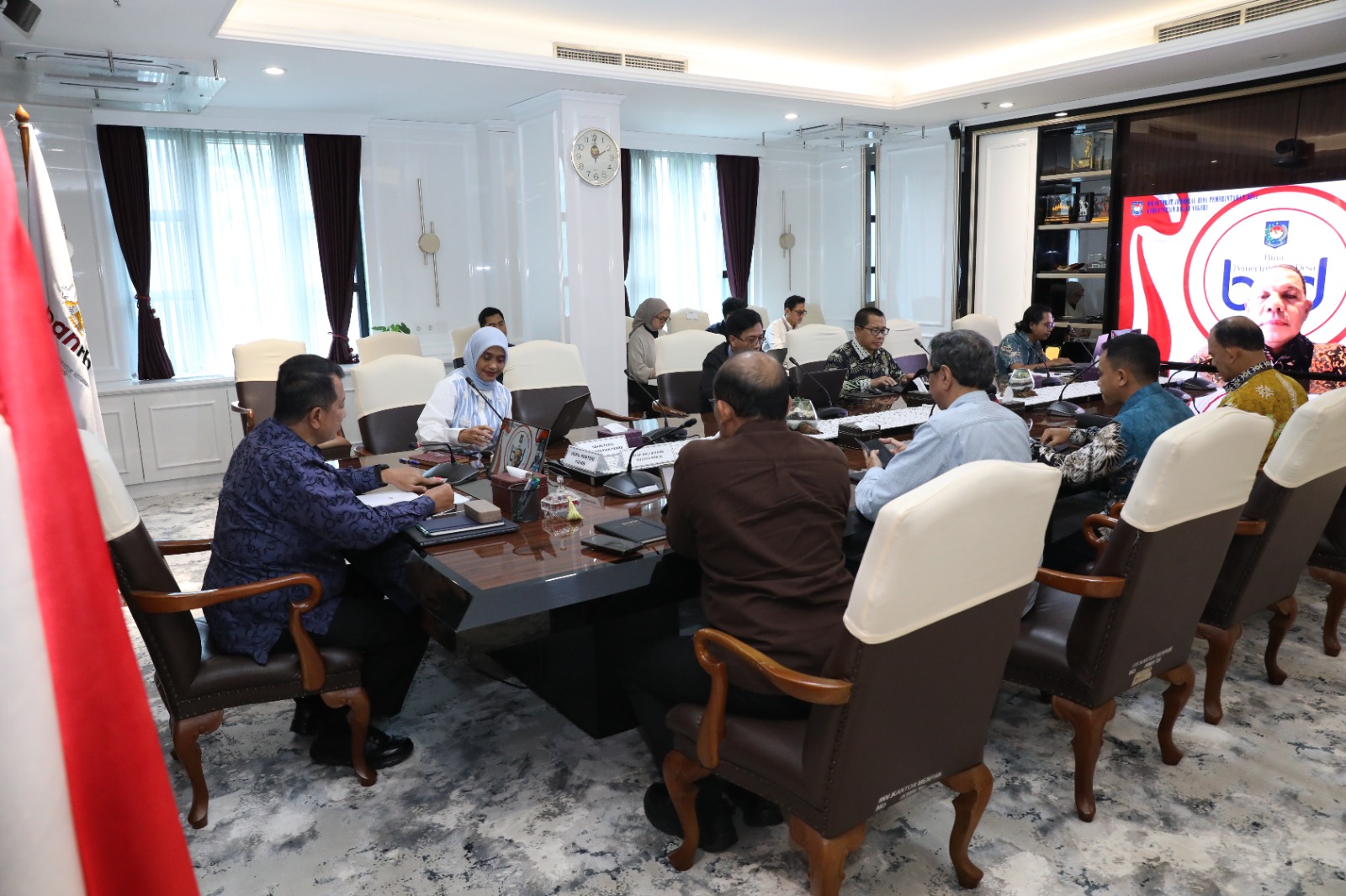 202639 Rapat Satgas Rehabilitasi dan Rekonstruksi Pascabencana Sumatra 10