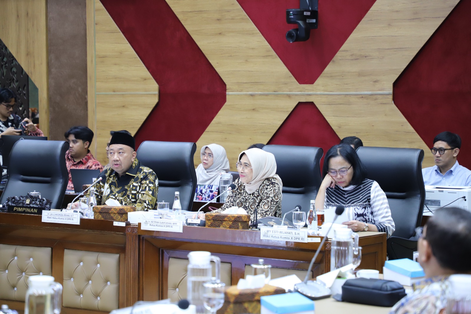 20260406 Rapat Kerja Tingkat 1 Komisi X DPR RI 20
