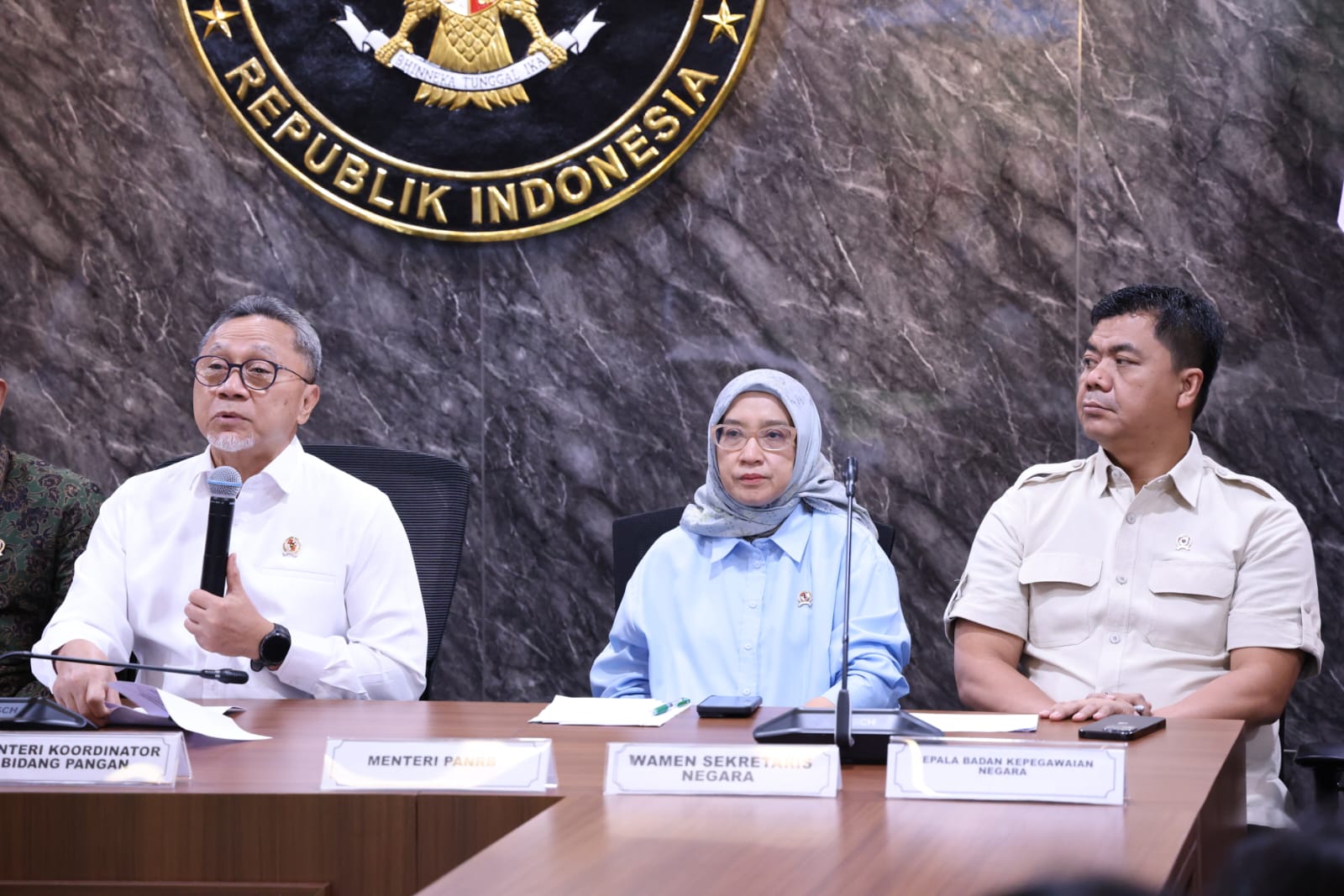 20260415 Konferensi Pers Pengisian SDM PHTC Presiden 17