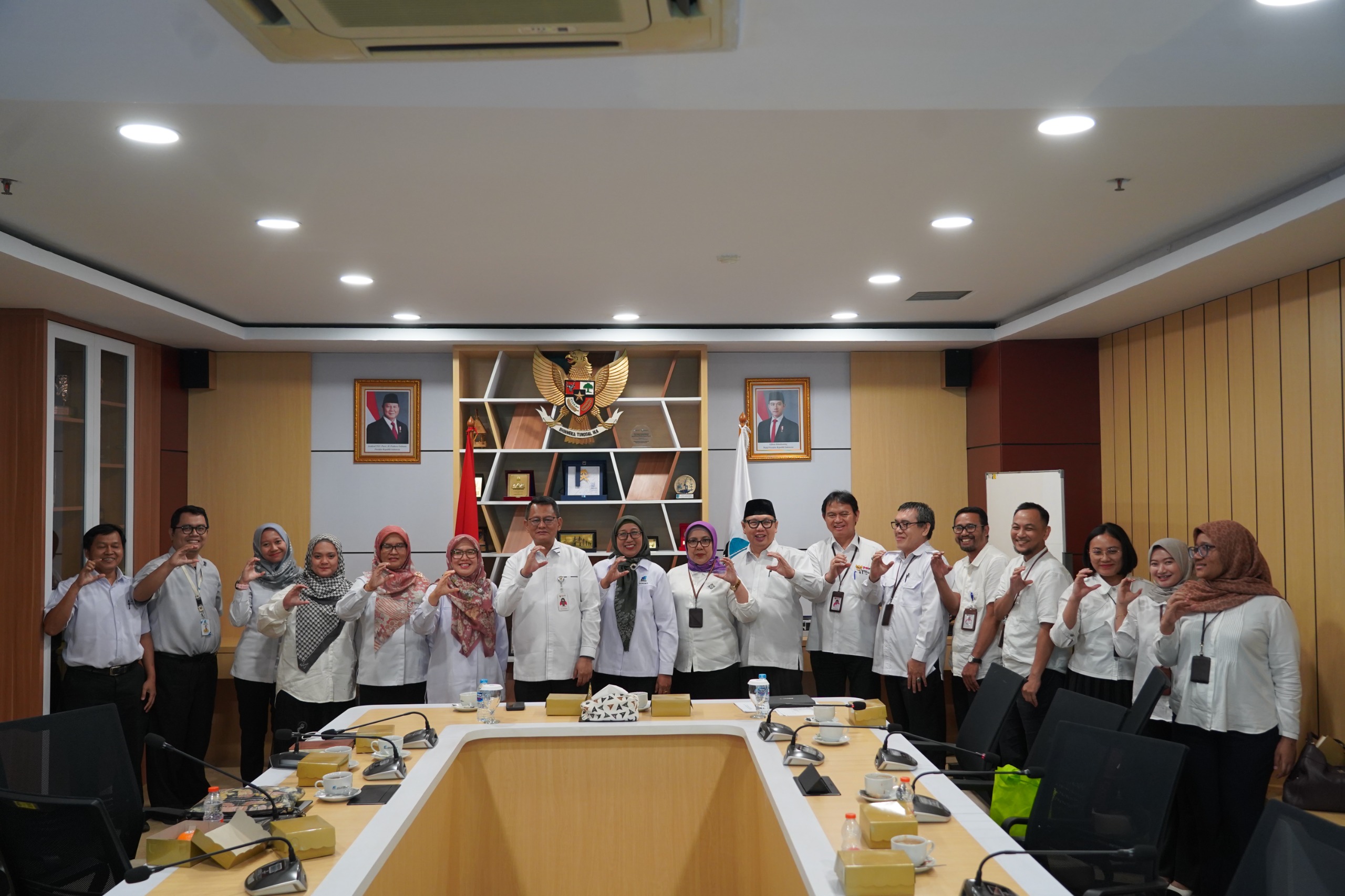 20260420 Rapat Verifikasi Arsip Penetapan Hari Pelayanan Publik Nasional 9